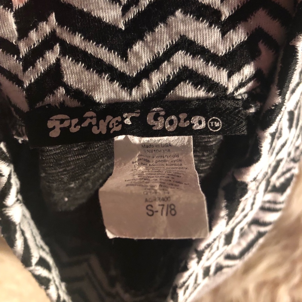 skirt - Picture 2 of 2